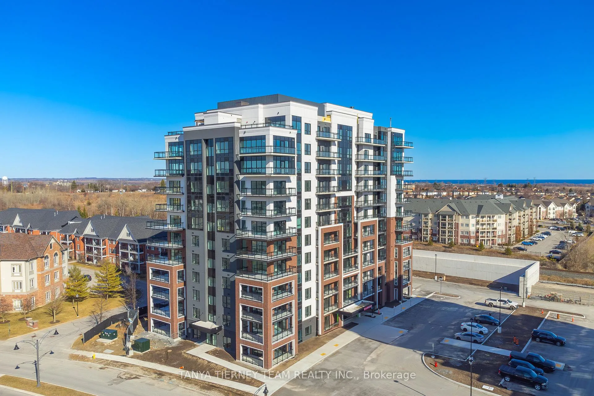 Front of Unit 608, 55 Clarington Boulevard