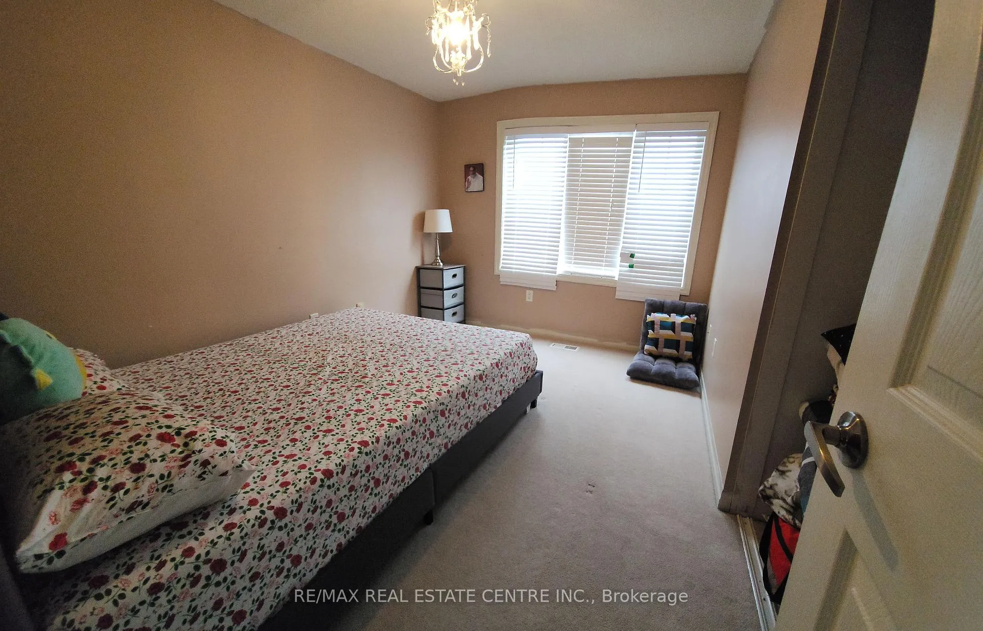Photo 14 of 153 Halifax Street, Hamilton, Winona Park — HOMEH