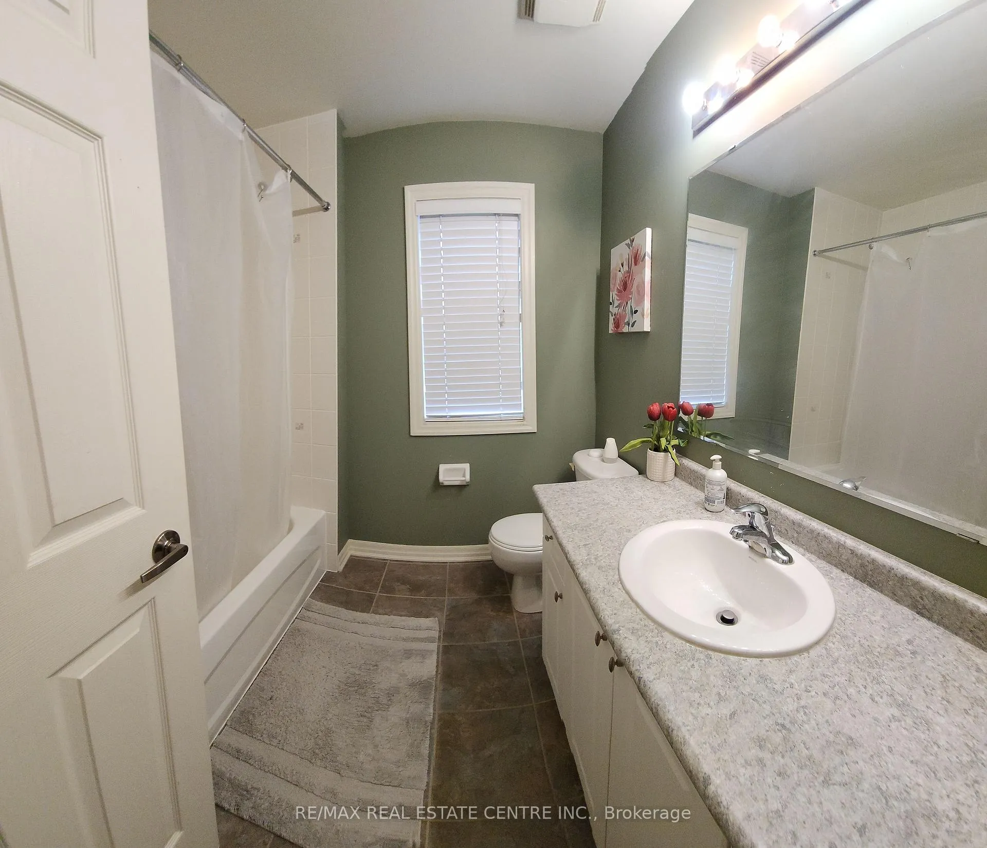 Photo 17 of 153 Halifax Street, Hamilton, Winona Park — HOMEH