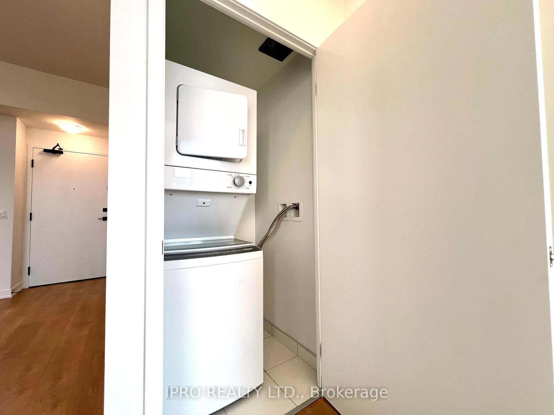 Photo 11 of Unit 2906, 498 Caldari Road, Vaughan, Concord — HOMEH