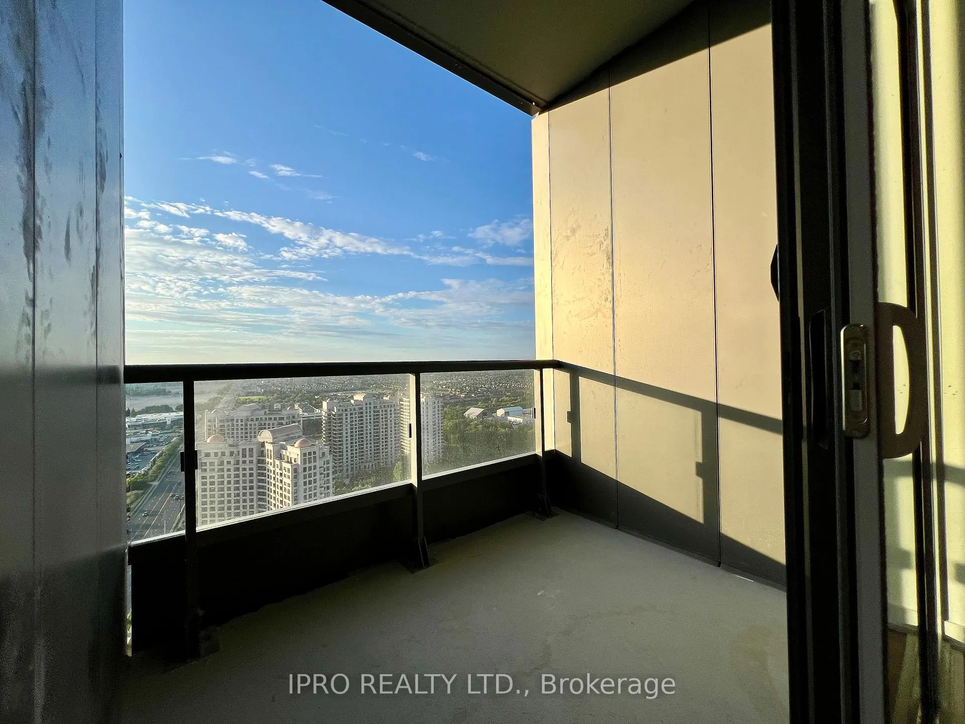 Photo 12 of Unit 2906, 498 Caldari Road, Vaughan, Concord — HOMEH