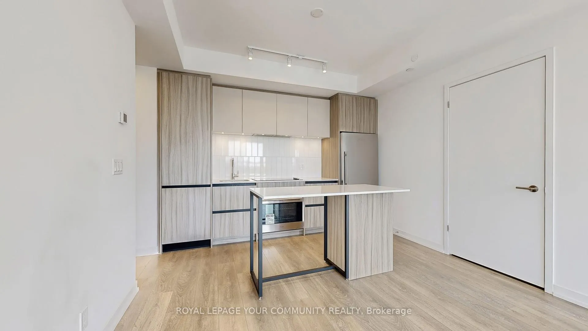 Photo 1 of Unit 626, 8 Beverley Glen Boulevard, Vaughan, Beverley Glen — HOMEH