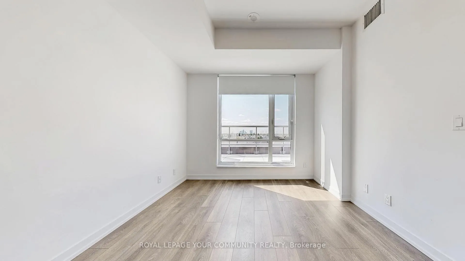 Photo 8 of Unit 626, 8 Beverley Glen Boulevard, Vaughan, Beverley Glen — HOMEH