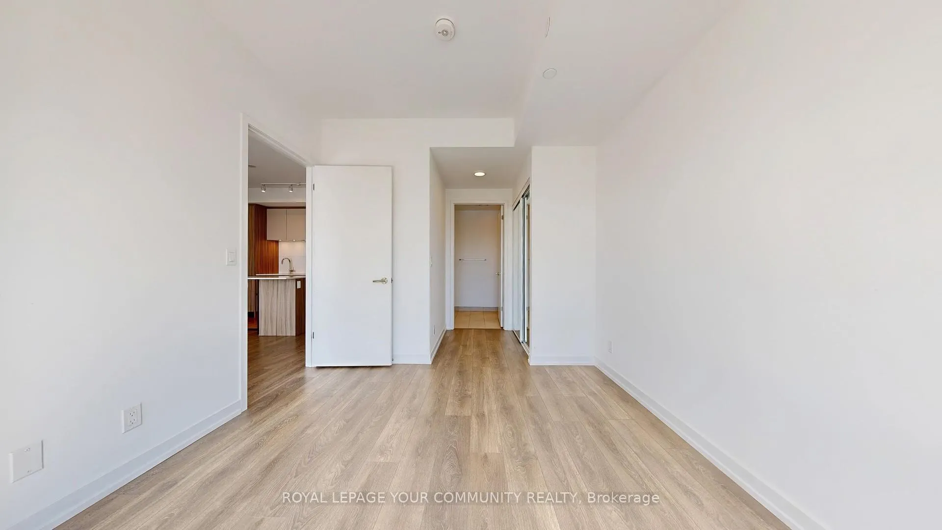 Photo 10 of Unit 626, 8 Beverley Glen Boulevard, Vaughan, Beverley Glen — HOMEH