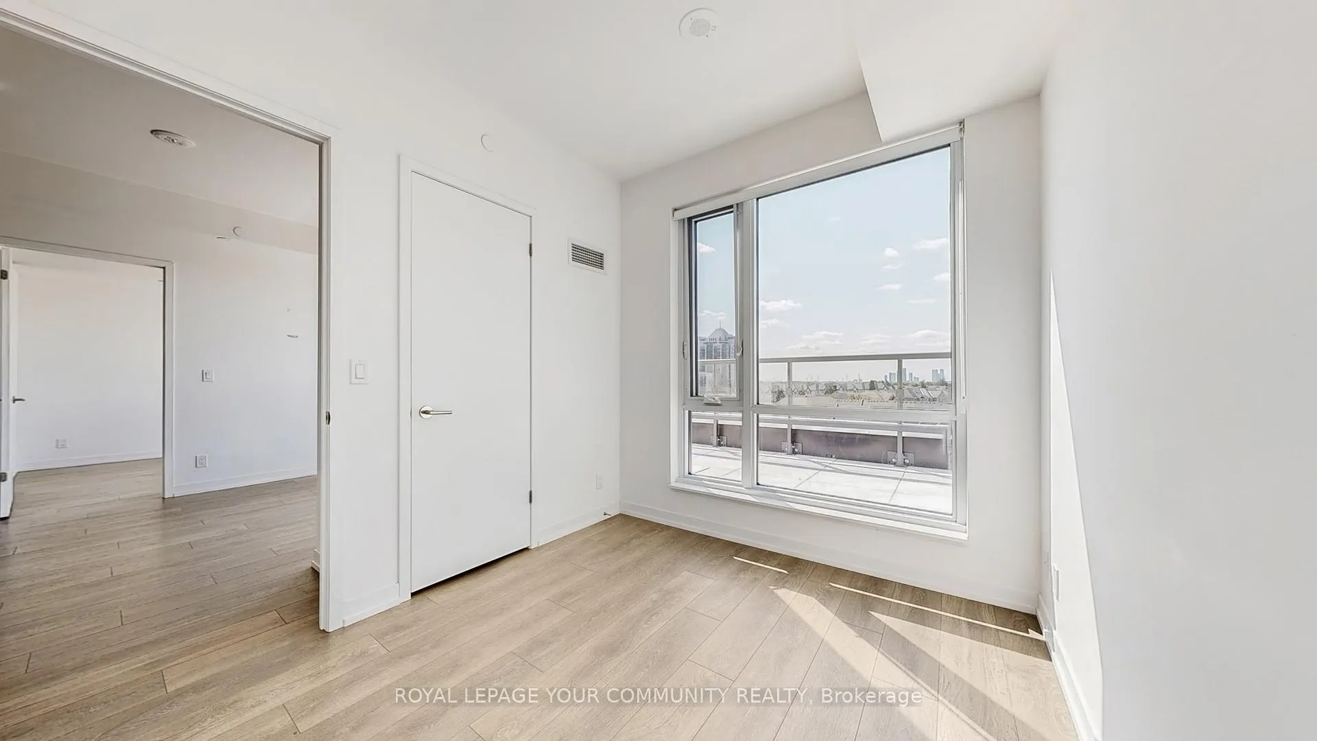 Photo 16 of Unit 626, 8 Beverley Glen Boulevard, Vaughan, Beverley Glen — HOMEH