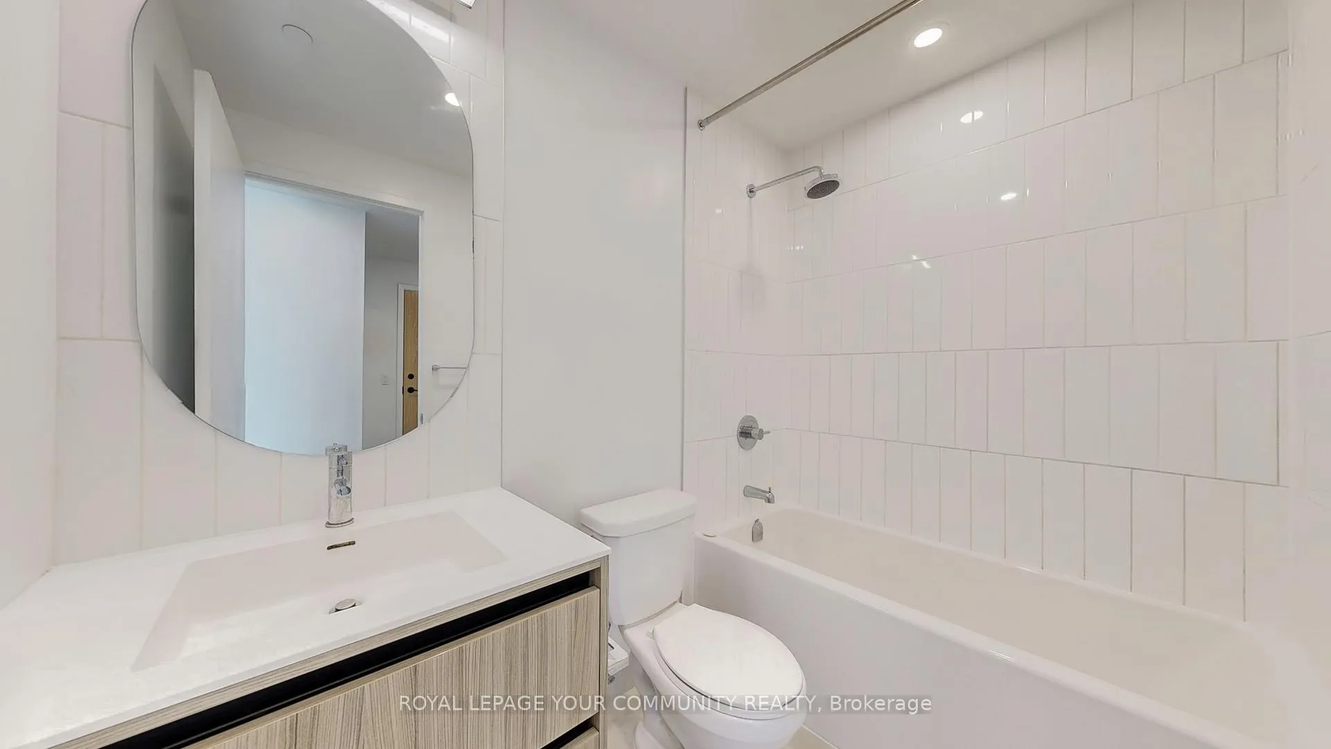 Photo 18 of Unit 626, 8 Beverley Glen Boulevard, Vaughan, Beverley Glen — HOMEH