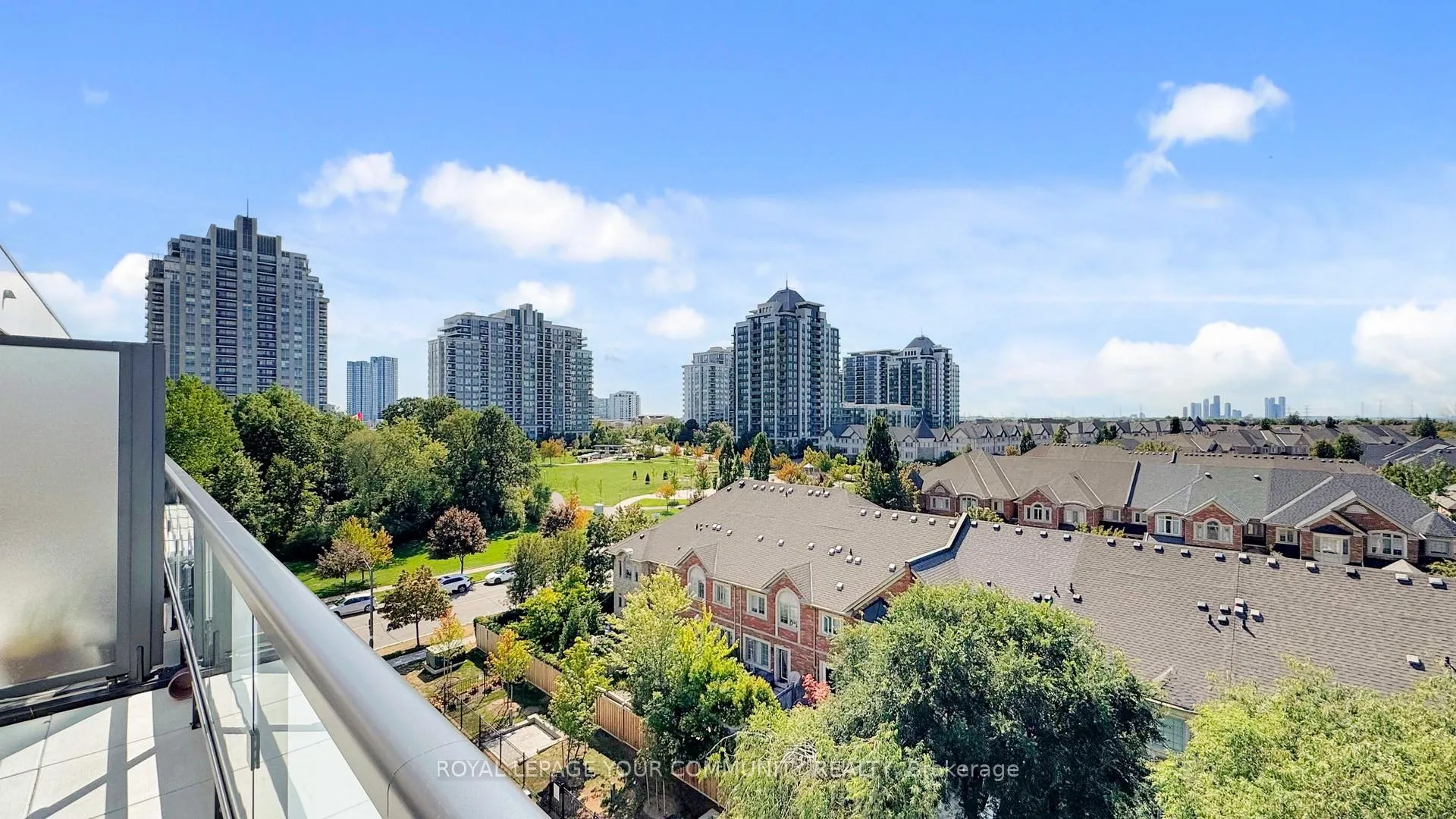 Photo 25 of Unit 626, 8 Beverley Glen Boulevard, Vaughan, Beverley Glen — HOMEH