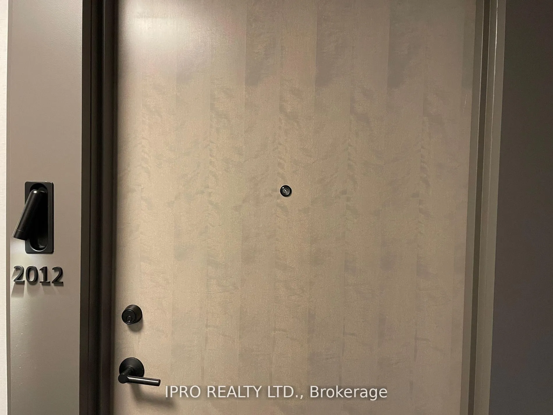 Photo 3 of Unit 2012, 130 River Street, Toronto, Regent Park — HOMEH
