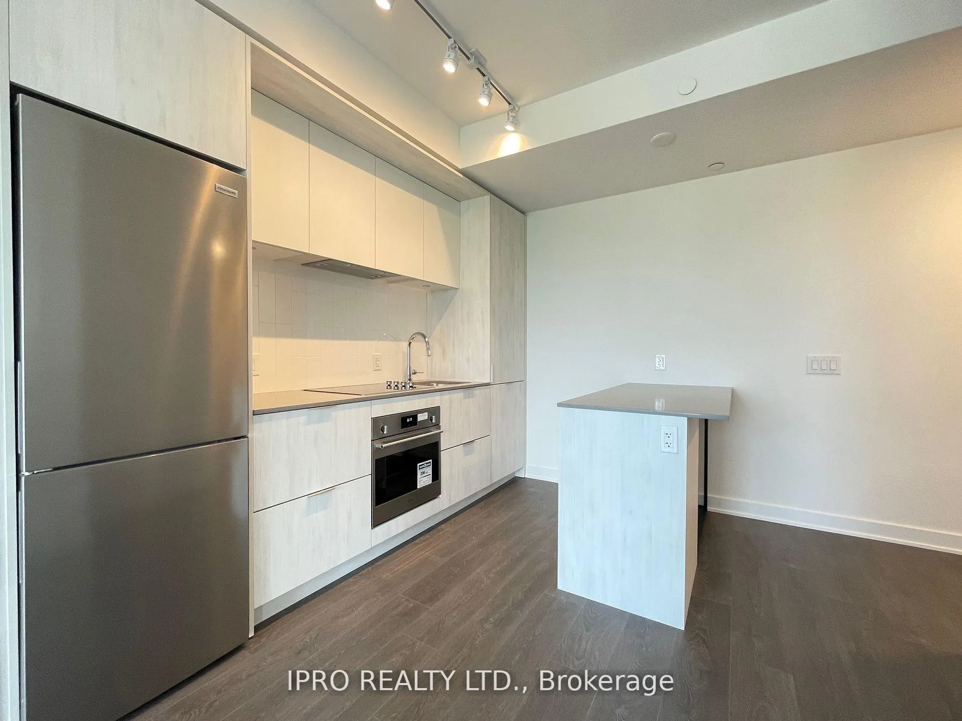 Photo 9 of Unit 2012, 130 River Street, Toronto, Regent Park — HOMEH