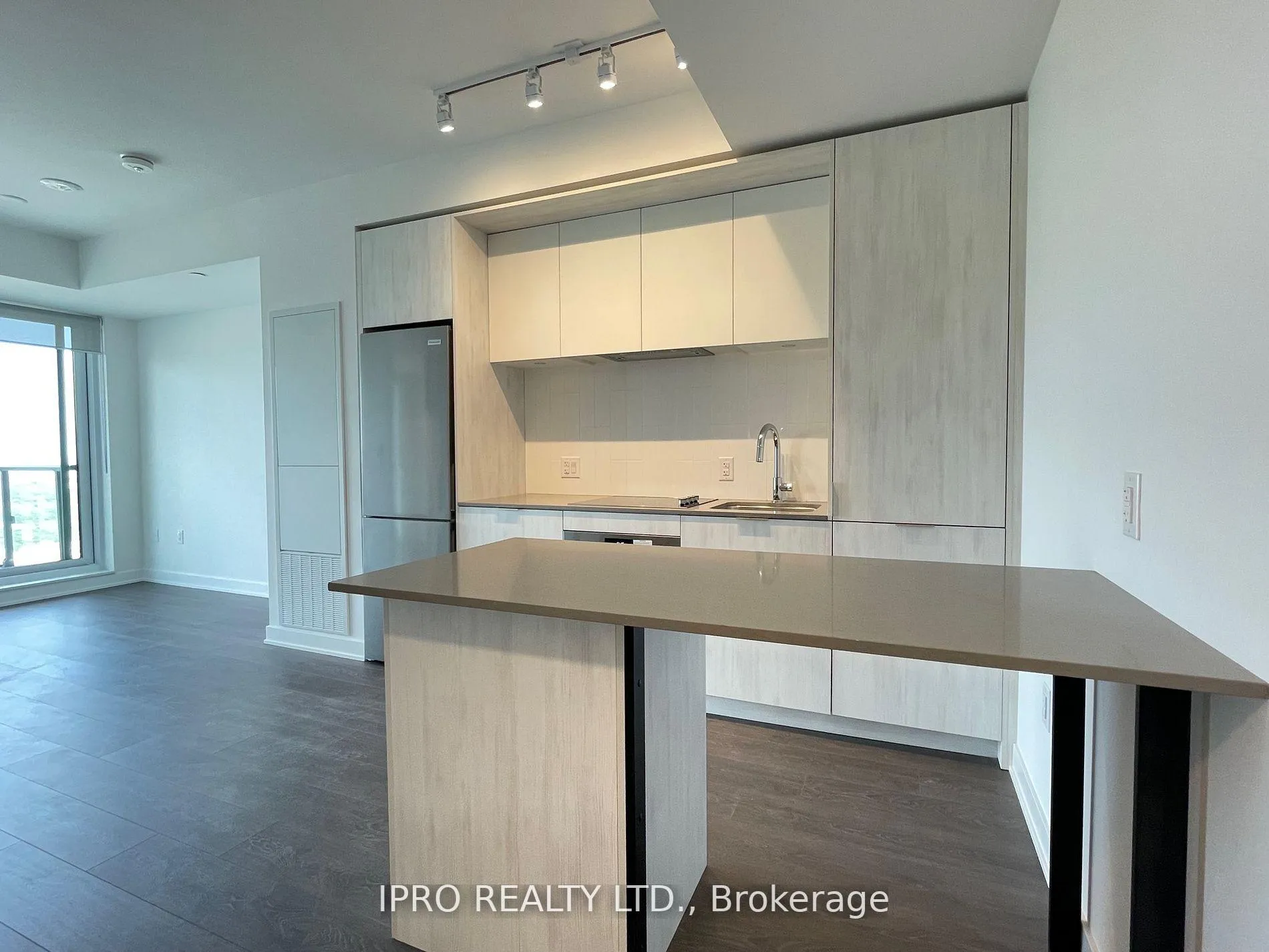 Photo 10 of Unit 2012, 130 River Street, Toronto, Regent Park — HOMEH