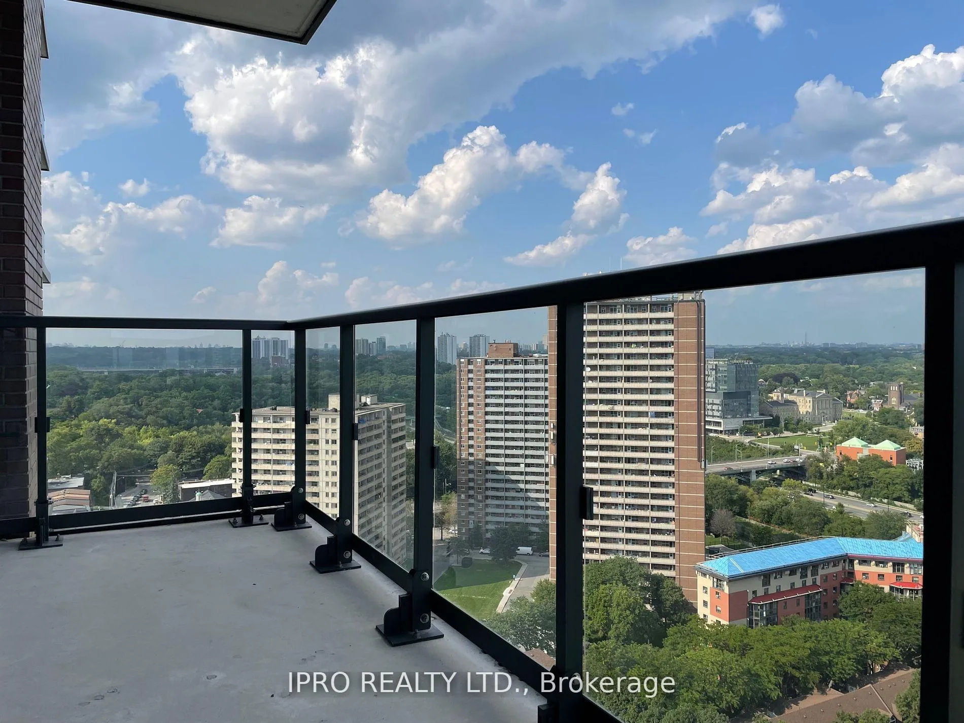 Photo 23 of Unit 2012, 130 River Street, Toronto, Regent Park — HOMEH