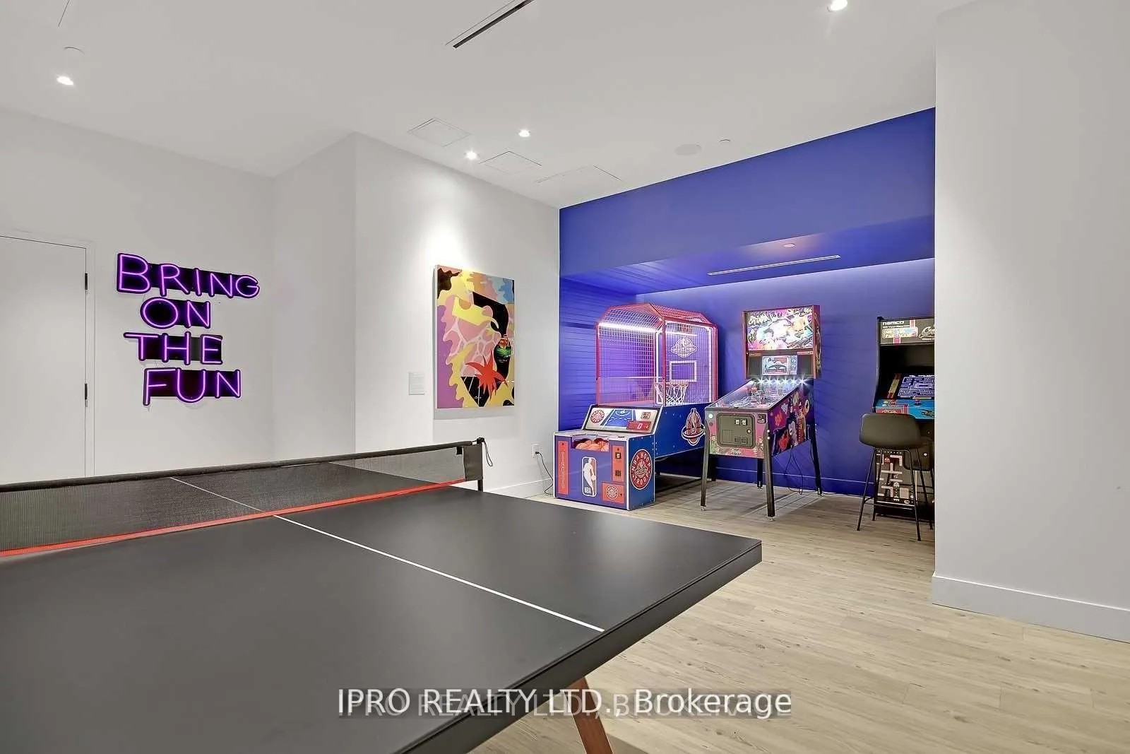 Photo 31 of Unit 2012, 130 River Street, Toronto, Regent Park — HOMEH