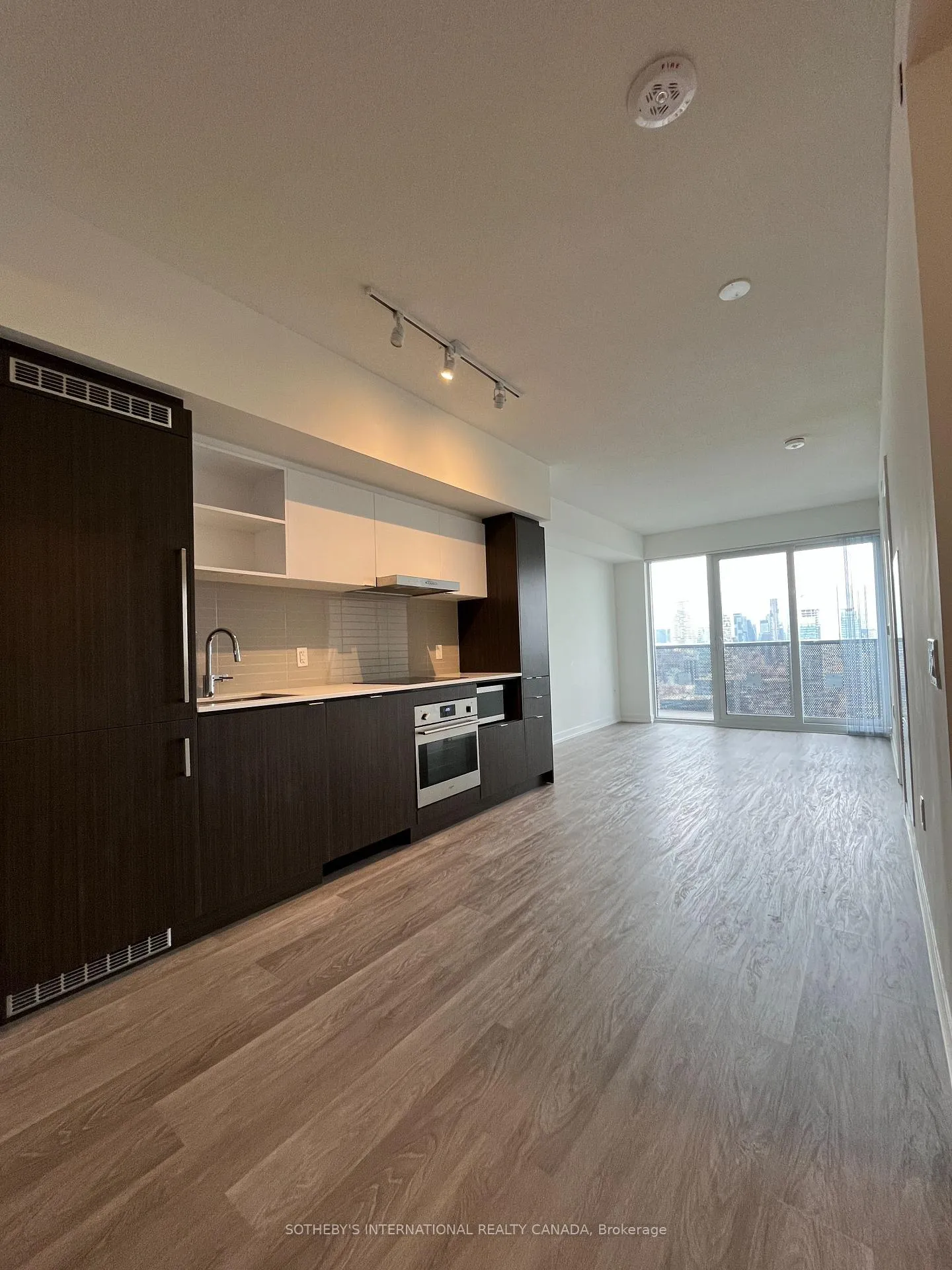 Photo 3 of Unit 4602, 55 Cooper Street, Toronto, Waterfront Communities — HOMEH