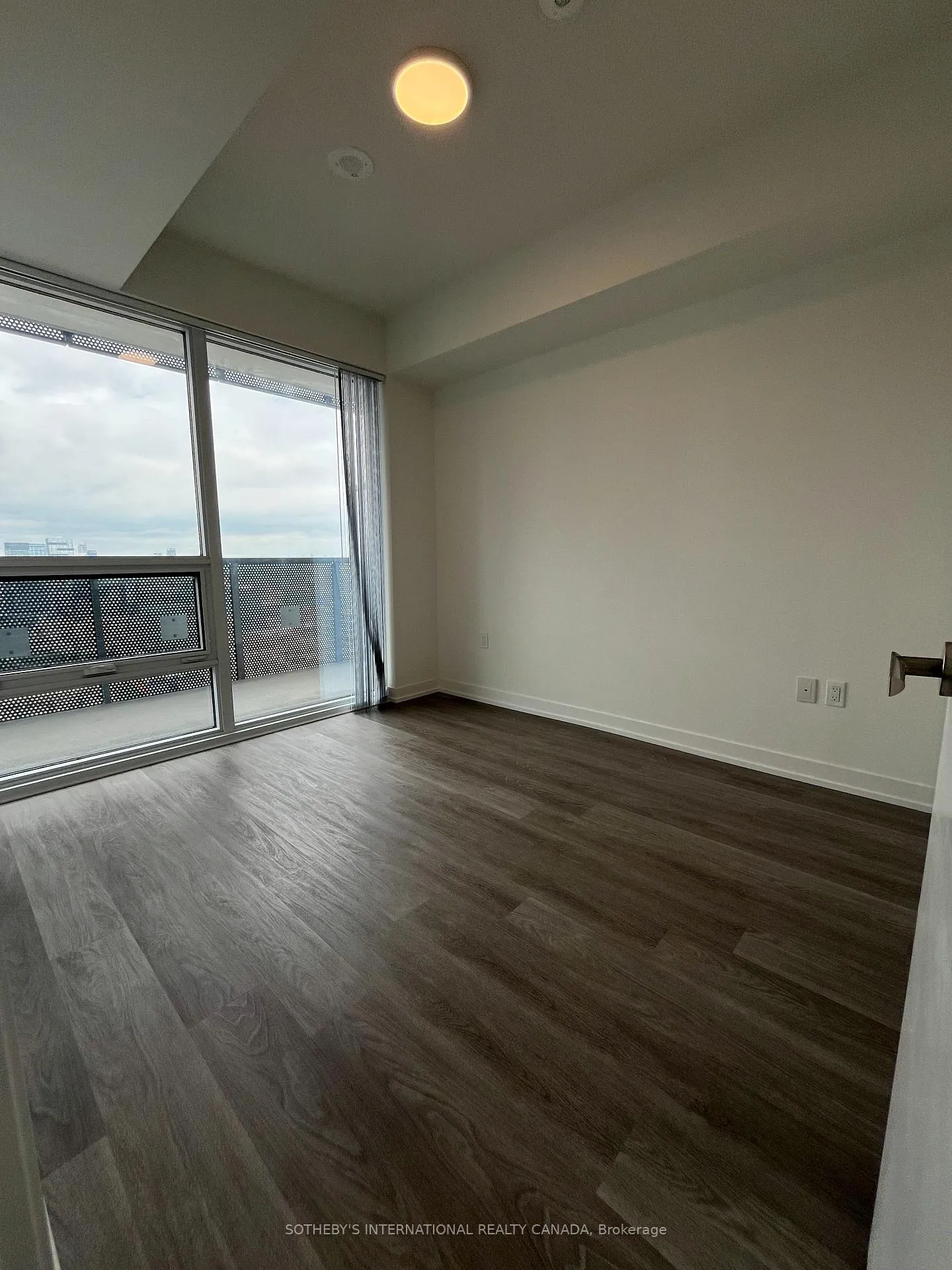 Photo 7 of Unit 4602, 55 Cooper Street, Toronto, Waterfront Communities — HOMEH