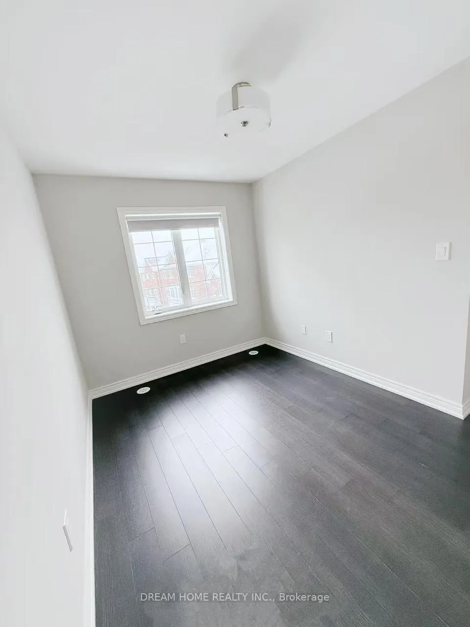 Photo 20 of 46 Roy Grove Way, Markham, Greensborough — HOMEH