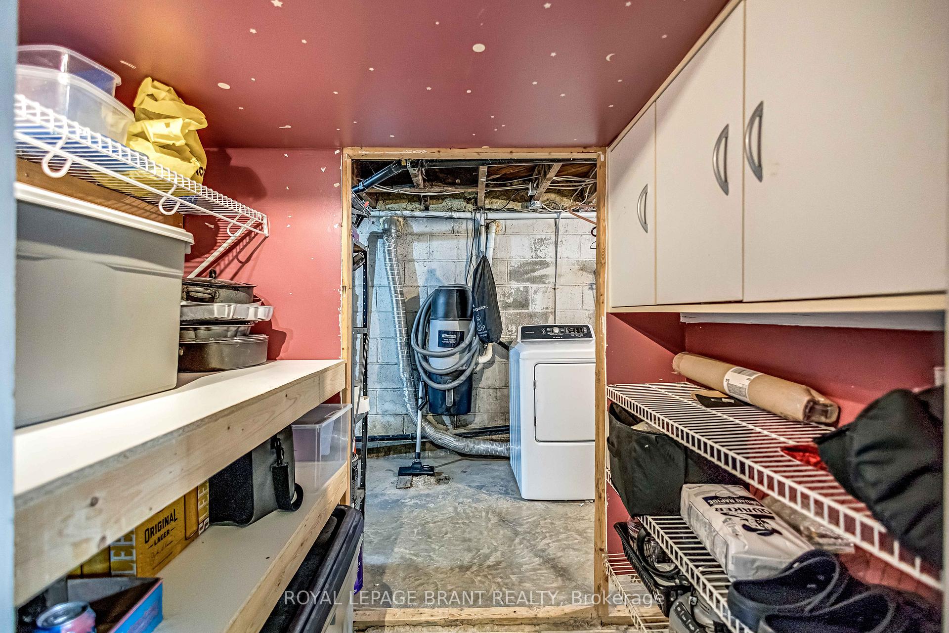Photo 21 of 116 Silver Street, Brant, Paris — HOMEH