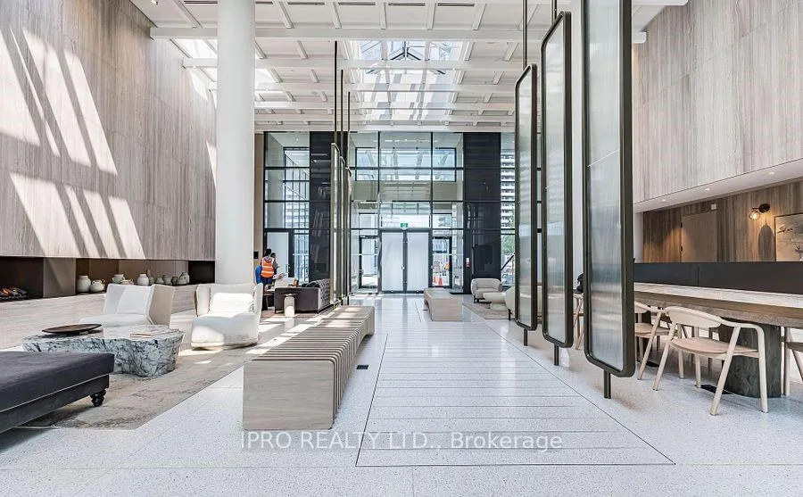 Photo 3 of Unit 1610, 225 Commerce Street, Vaughan, Vaughan Corporate Centre — HOMEH