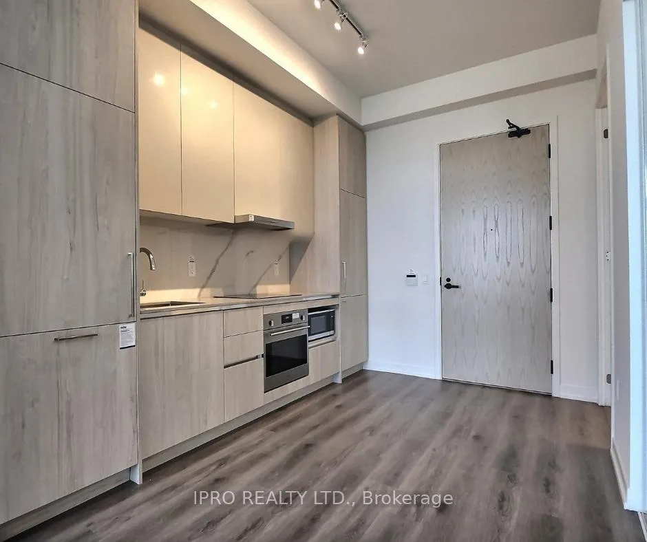 Photo 5 of Unit 1610, 225 Commerce Street, Vaughan, Vaughan Corporate Centre — HOMEH