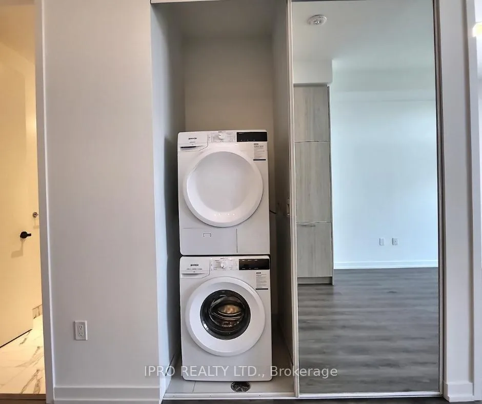 Photo 7 of Unit 1610, 225 Commerce Street, Vaughan, Vaughan Corporate Centre — HOMEH