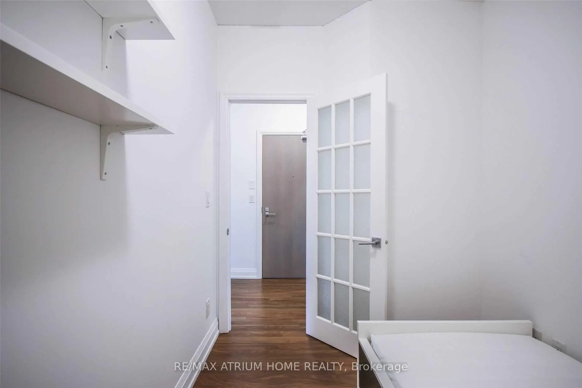 Photo 4 of Unit 302, 7167 Yonge Street, Markham, Grandview — HOMEH