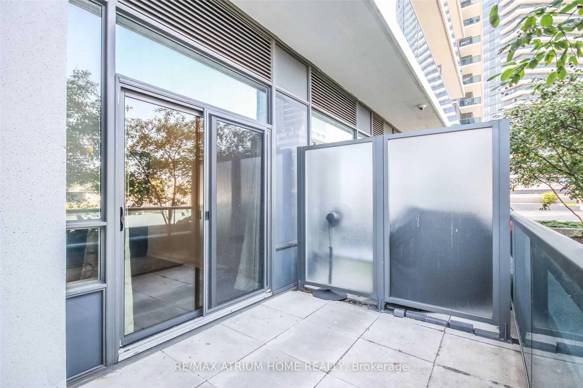 Photo 16 of Unit 302, 7167 Yonge Street, Markham, Grandview — HOMEH