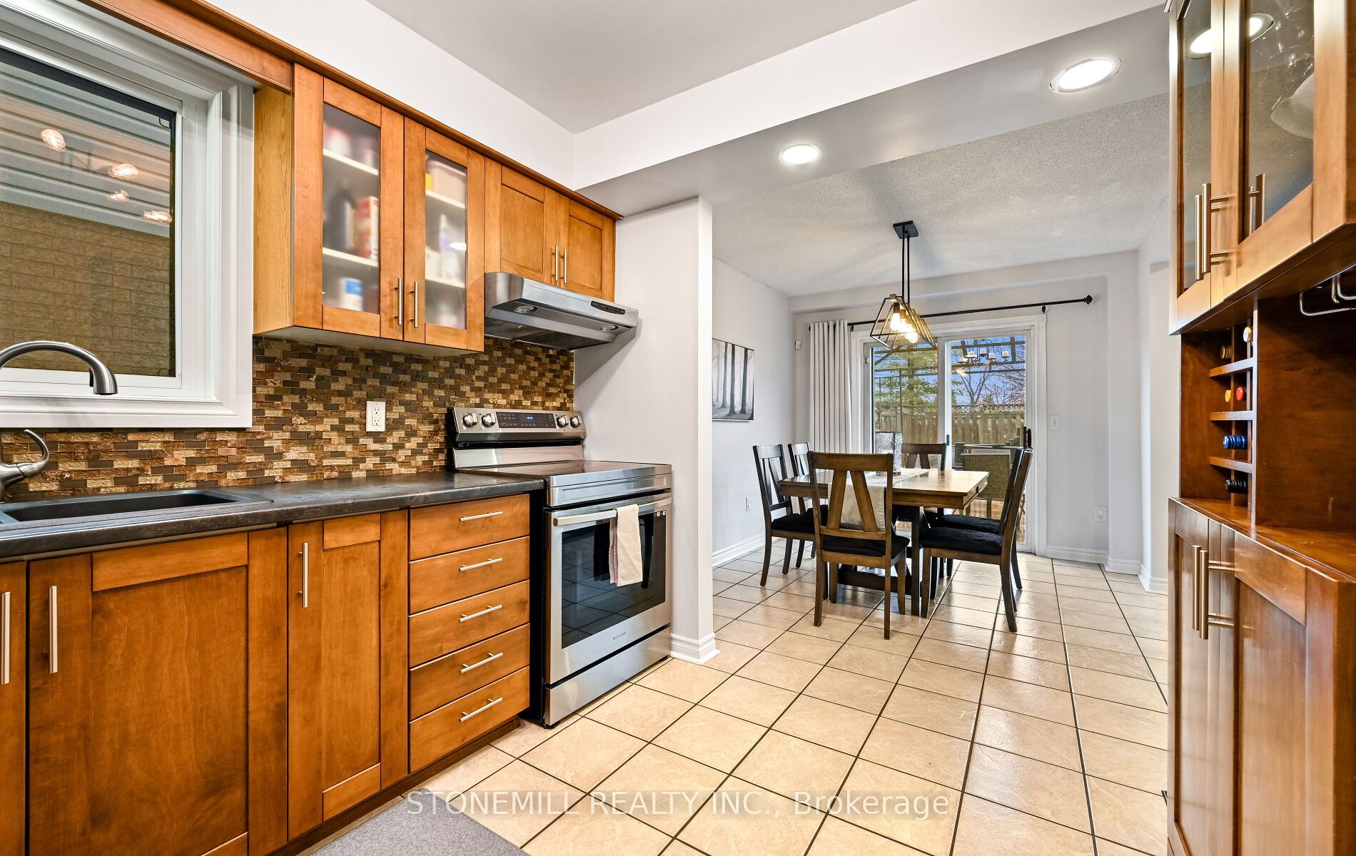 Photo 16 of 140 Mcmeeken Drive, Cambridge, Hespeler Village — HOMEH