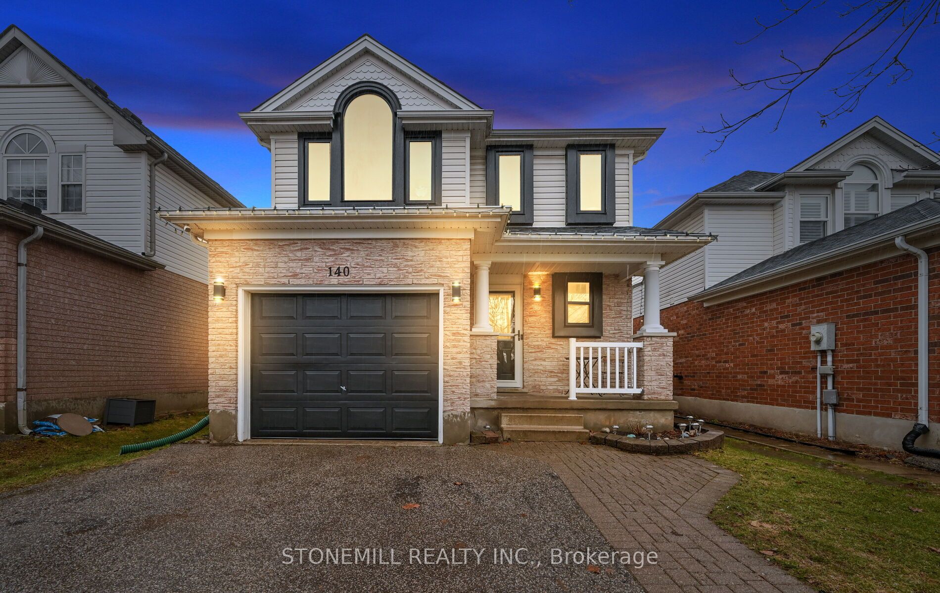 Photo 3 of 140 Mcmeeken Drive, Cambridge, Hespeler Village — HOMEH