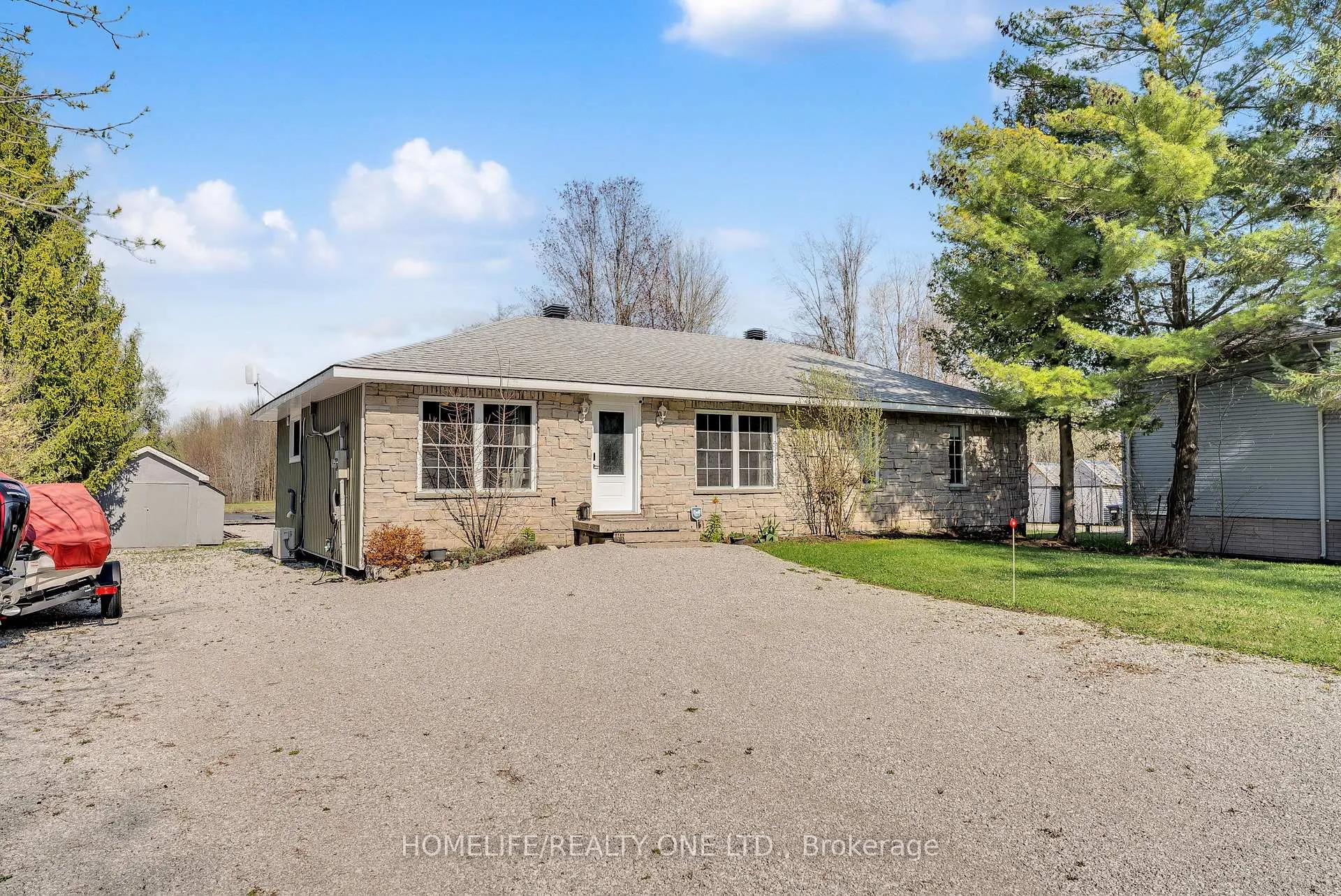 Front of 4055 Glenn Cedar Drive