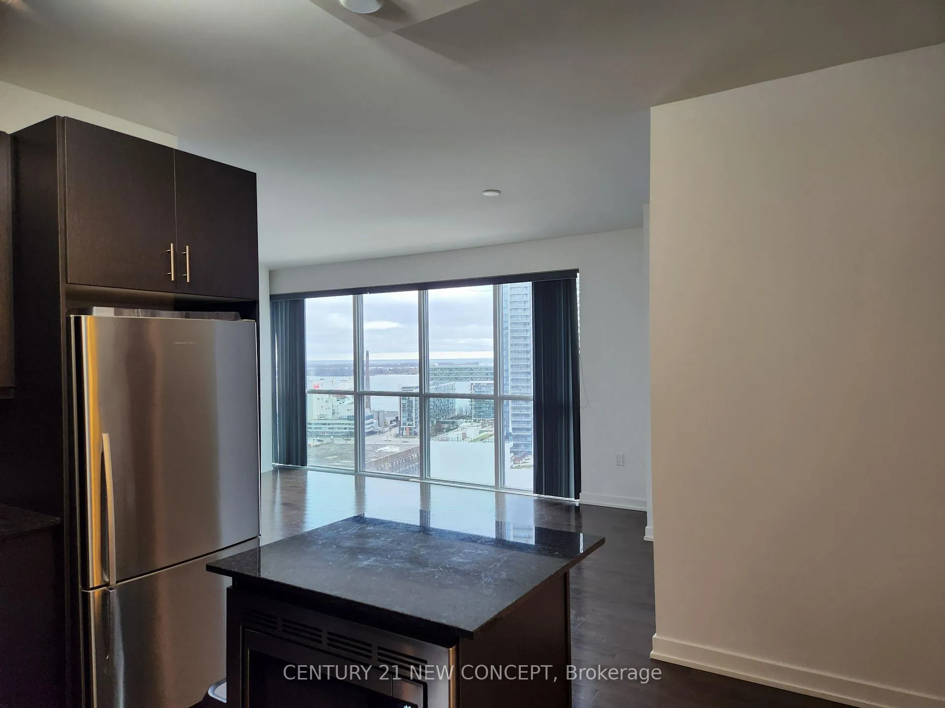 Photo 6 of Unit 1908, 1 The Esplanade, Toronto, Waterfront Communities — HOMEH