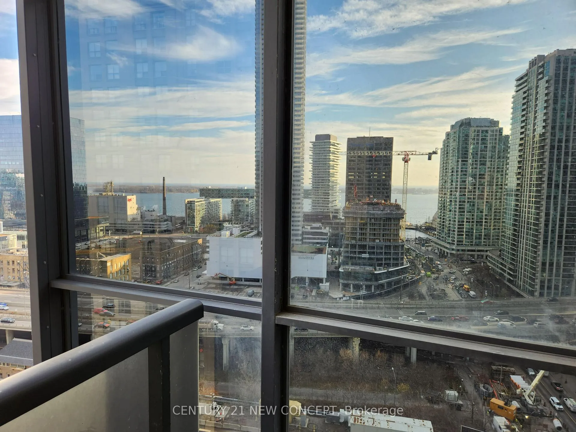 Photo 17 of Unit 1908, 1 The Esplanade, Toronto, Waterfront Communities — HOMEH