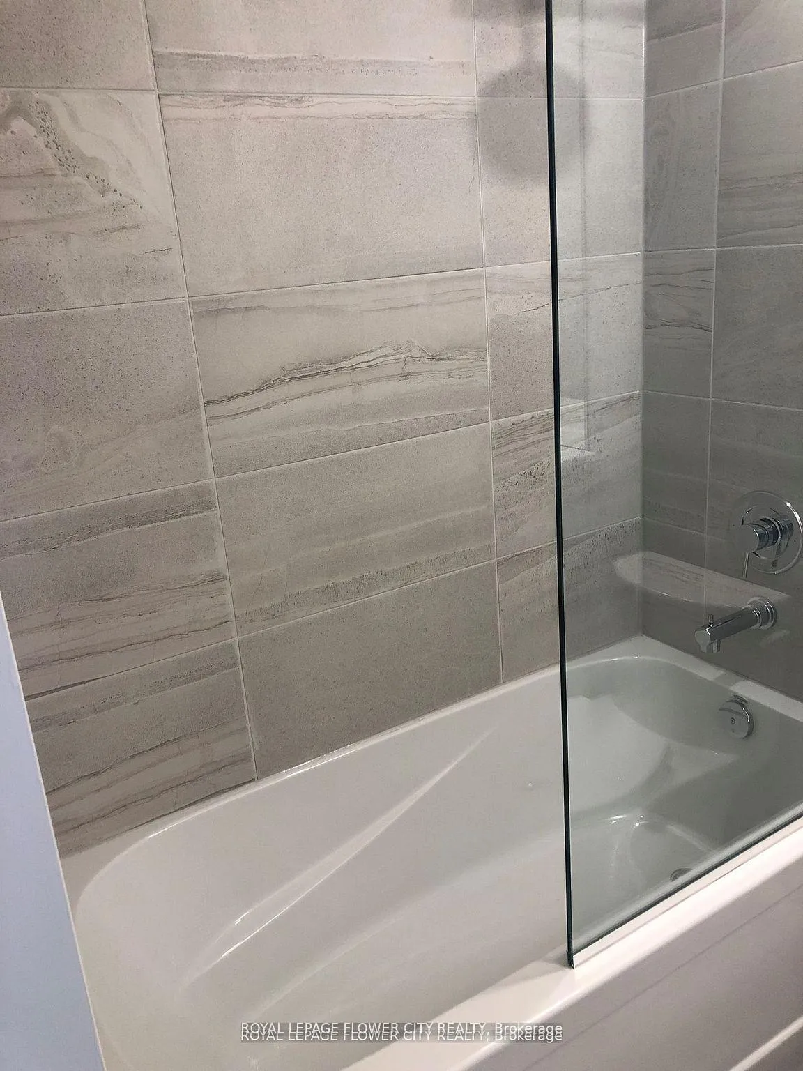 Photo 15 of Unit 2308, 55 Cooper Street, Toronto, Waterfront Communities — HOMEH