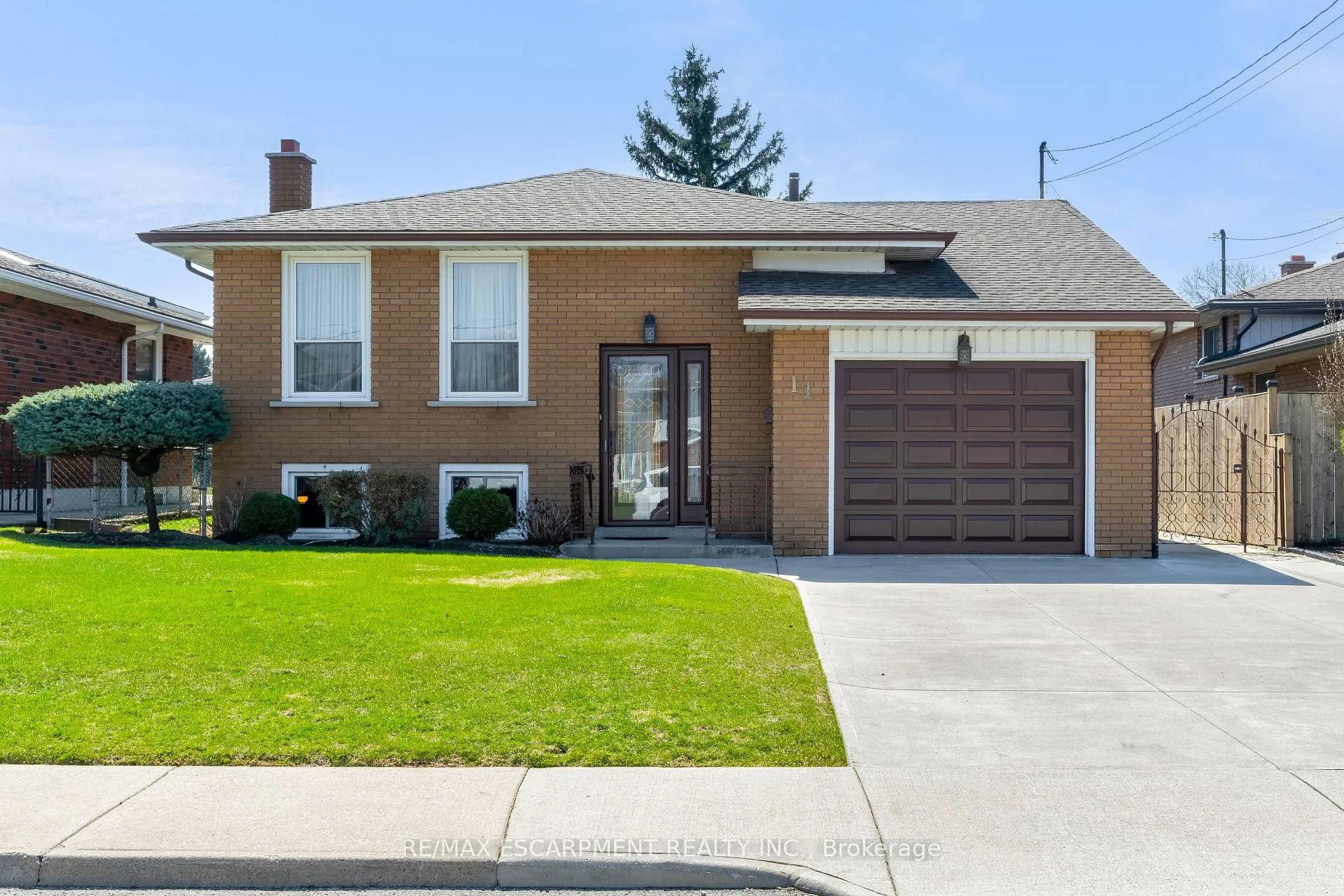 Photo 1 of 11 Forest Hill Crescent, Hamilton, Red Hill — HOMEH