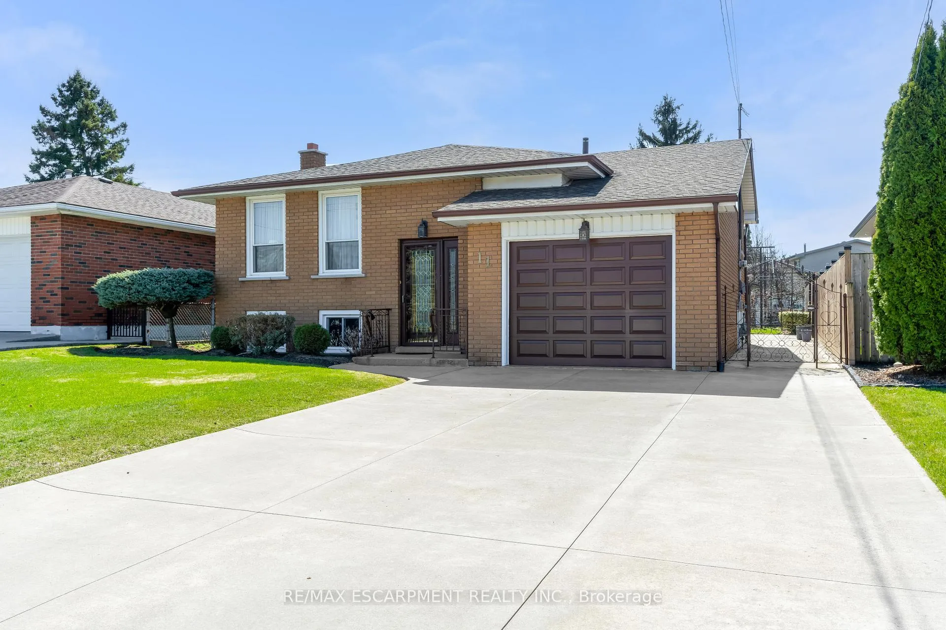 Photo 4 of 11 Forest Hill Crescent, Hamilton, Red Hill — HOMEH