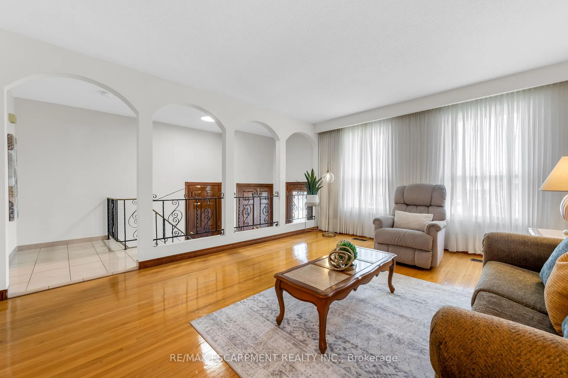 Photo 6 of 11 Forest Hill Crescent, Hamilton, Red Hill — HOMEH