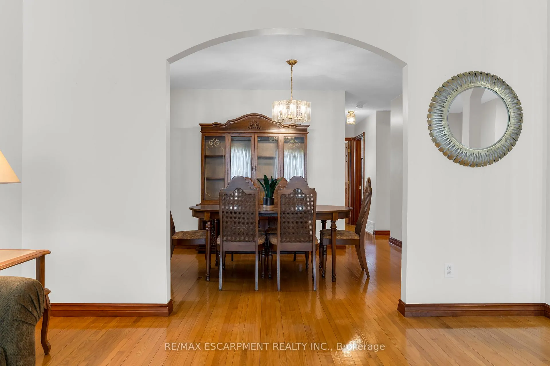 Photo 8 of 11 Forest Hill Crescent, Hamilton, Red Hill — HOMEH