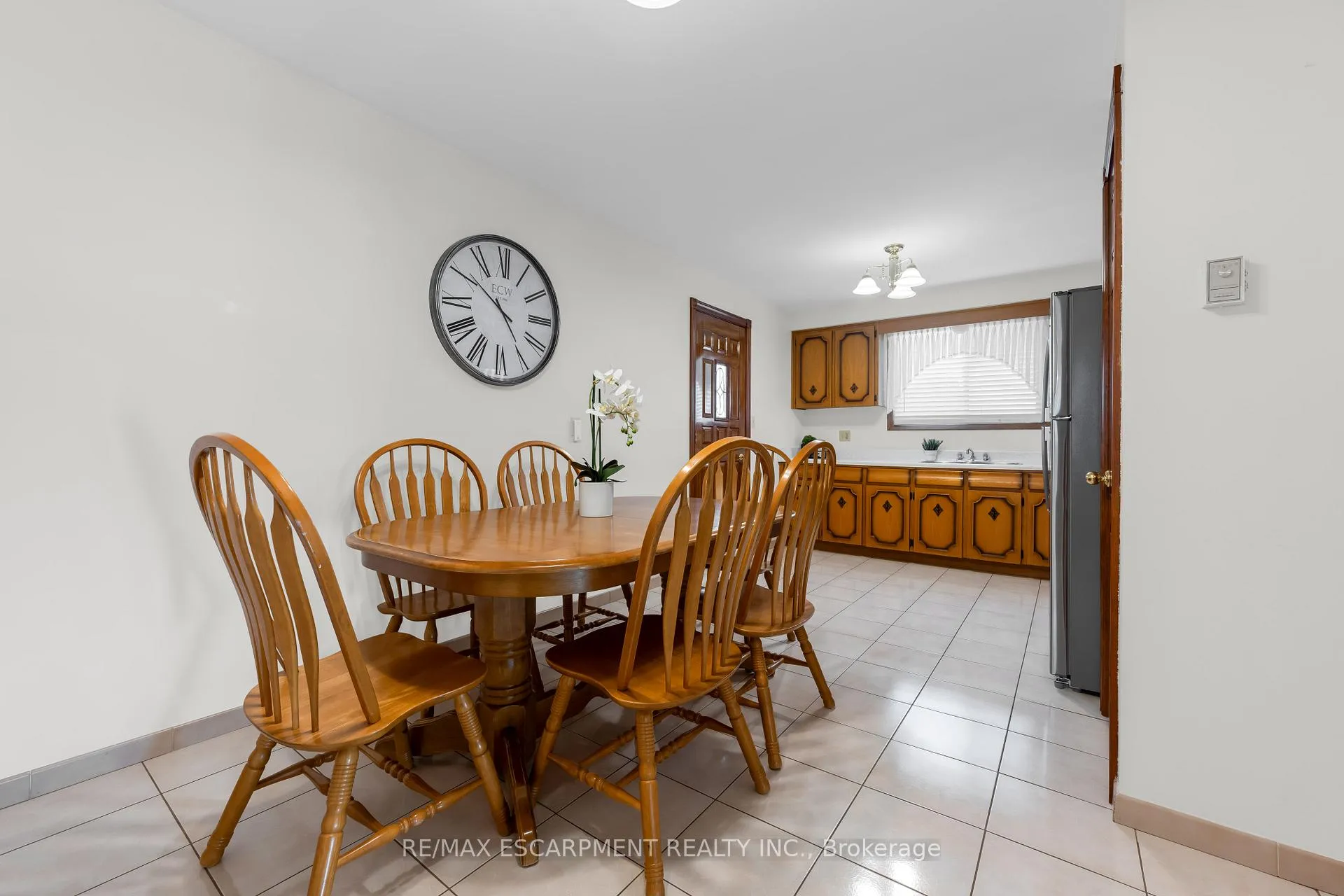Photo 10 of 11 Forest Hill Crescent, Hamilton, Red Hill — HOMEH