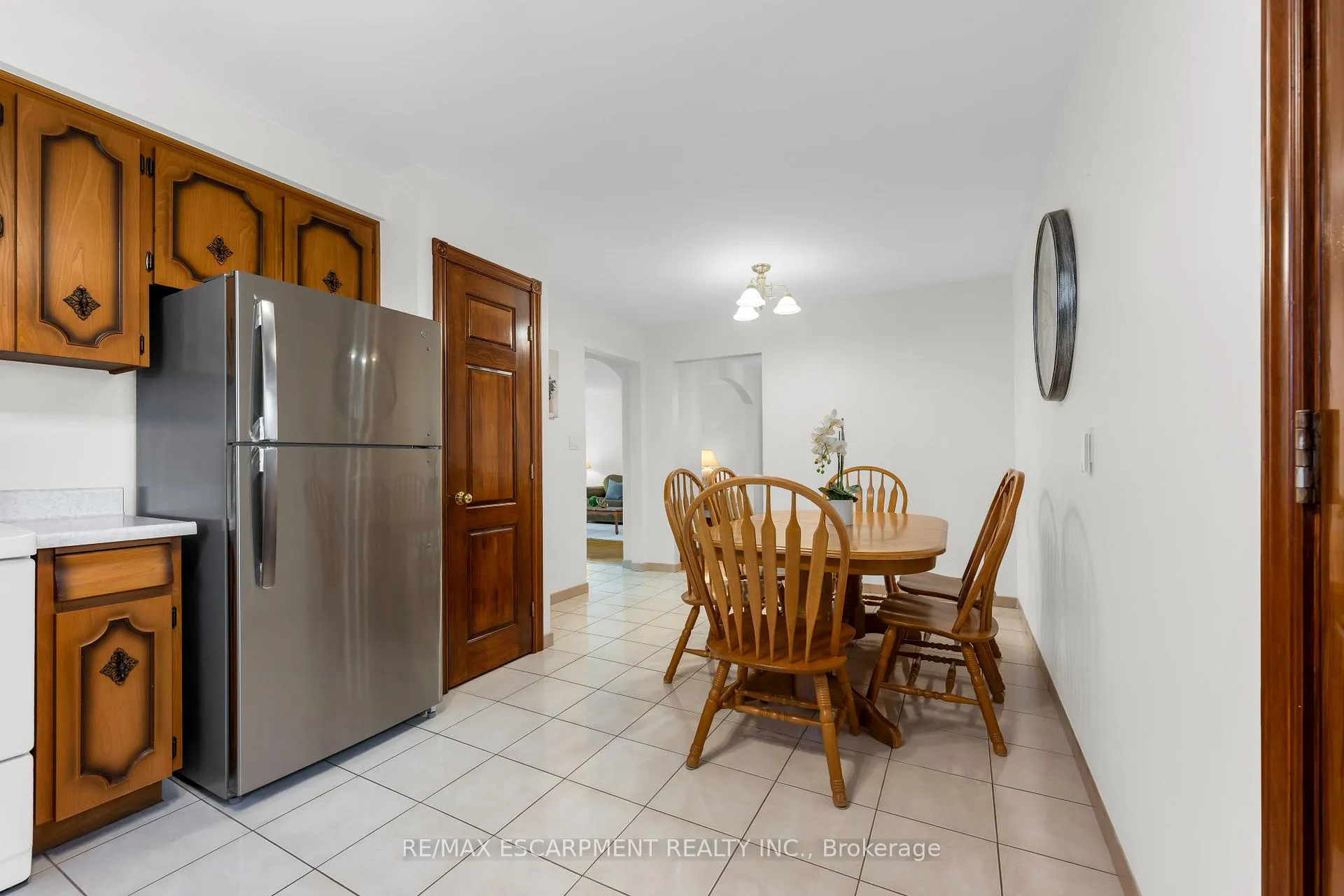 Photo 12 of 11 Forest Hill Crescent, Hamilton, Red Hill — HOMEH