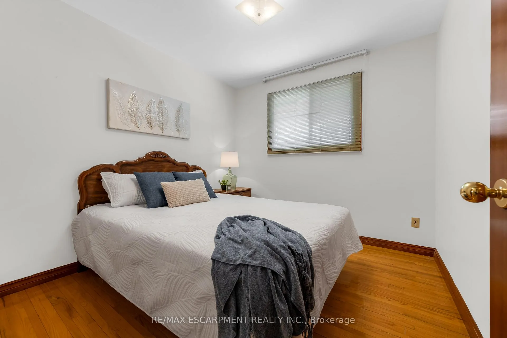 Photo 17 of 11 Forest Hill Crescent, Hamilton, Red Hill — HOMEH
