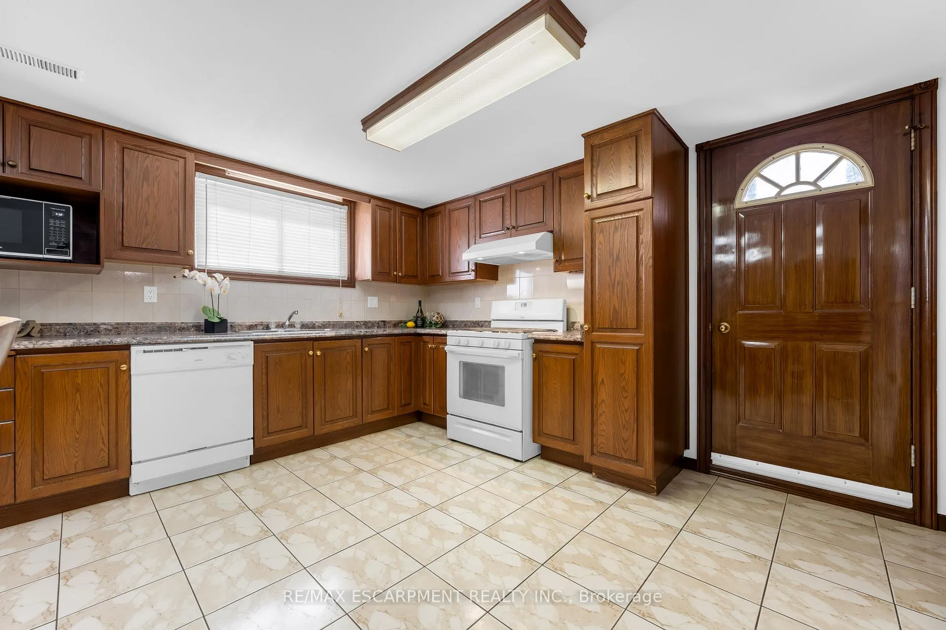 Photo 36 of 11 Forest Hill Crescent, Hamilton, Red Hill — HOMEH