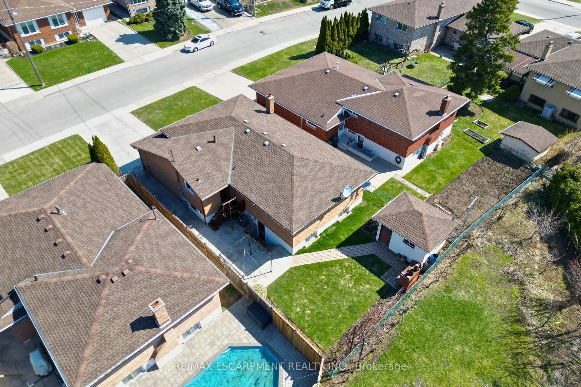 Photo 45 of 11 Forest Hill Crescent, Hamilton, Red Hill — HOMEH