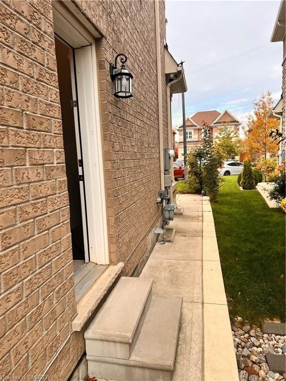 Front of 26 Felix Close