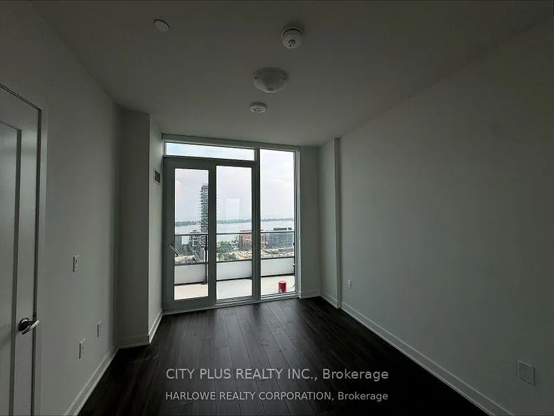 Photo 10 of Unit PH3008, 70 Princess Street, Toronto, Waterfront Communities — HOMEH