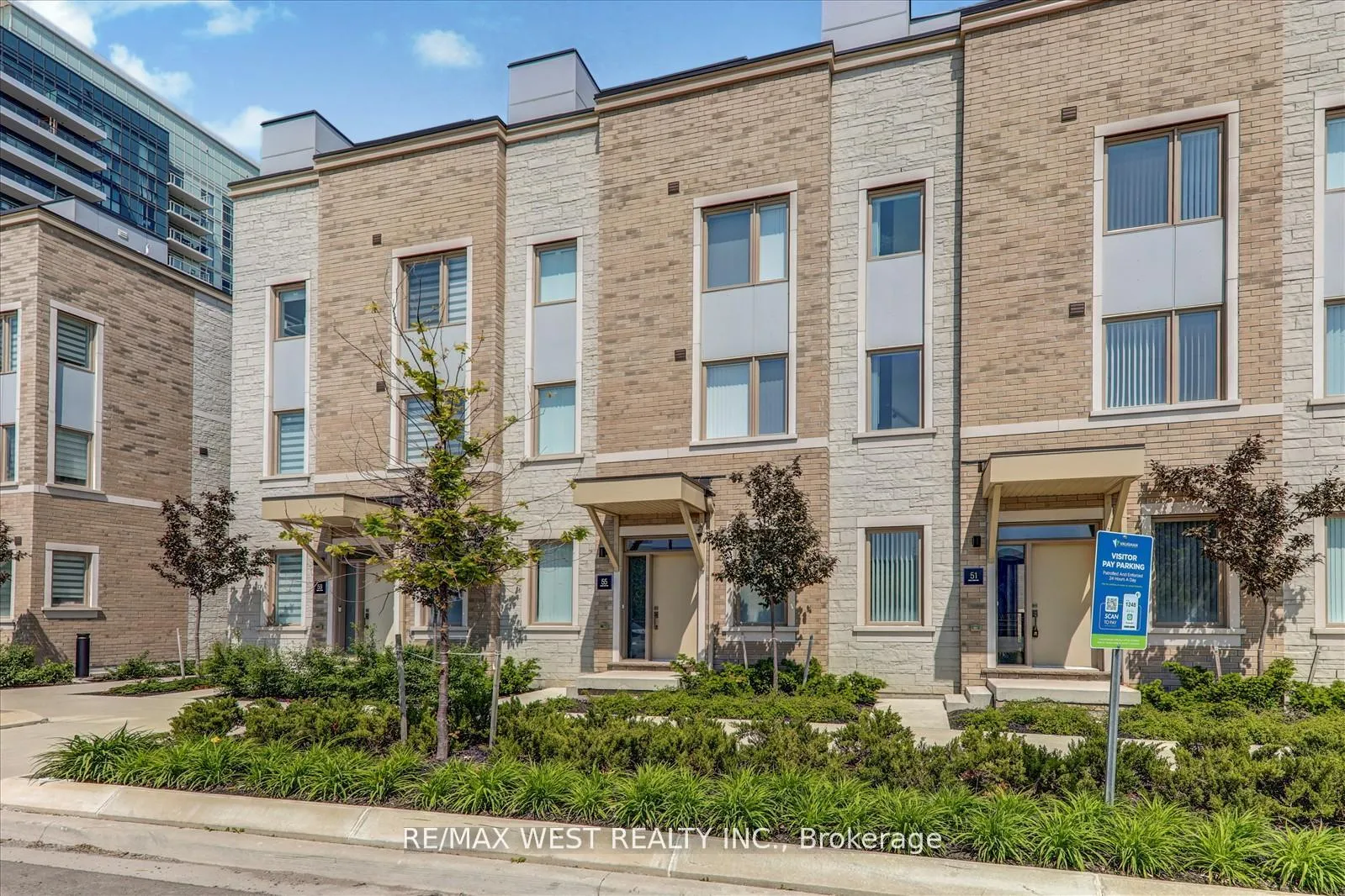 Photo 3 of 55 Mable Smith Way, Vaughan, Vaughan Corporate Centre — HOMEH