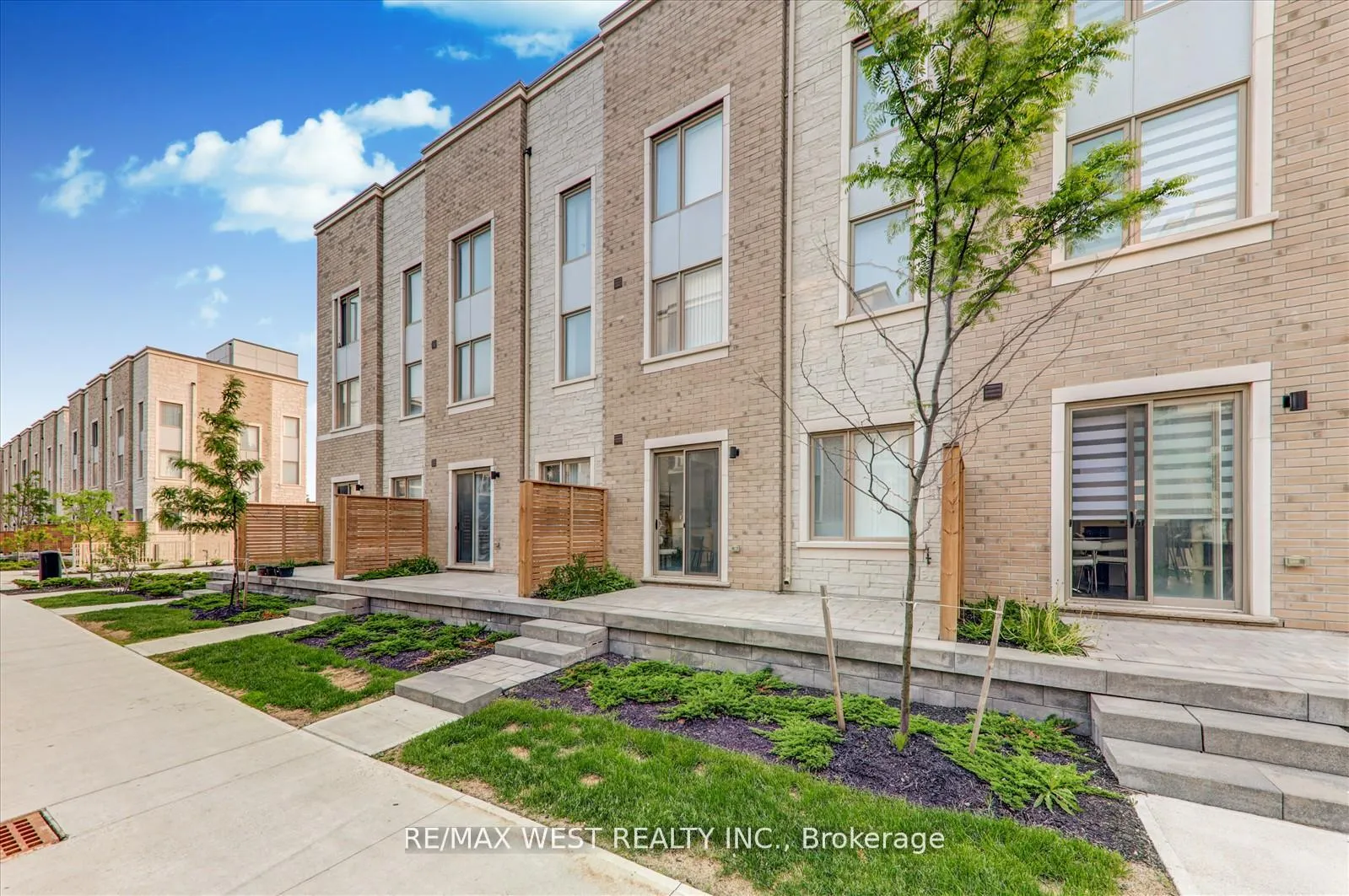 Photo 33 of 55 Mable Smith Way, Vaughan, Vaughan Corporate Centre — HOMEH