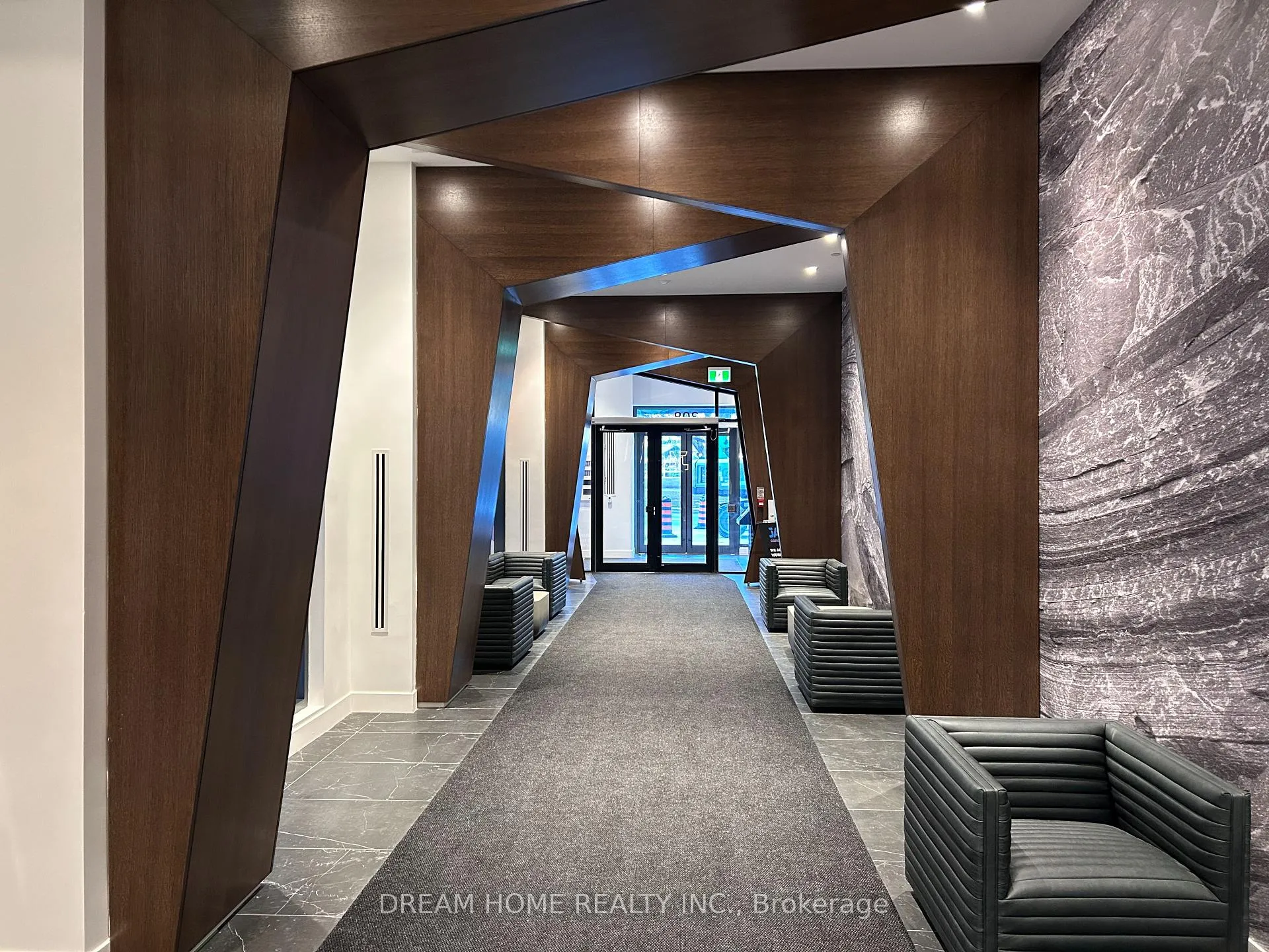 Photo 2 of Unit 917, 308 Jarvis Street, Toronto, Church-Yonge Corridor — HOMEH