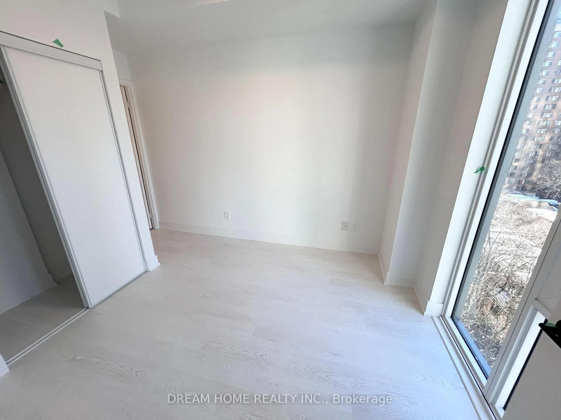 Photo 8 of Unit 917, 308 Jarvis Street, Toronto, Church-Yonge Corridor — HOMEH