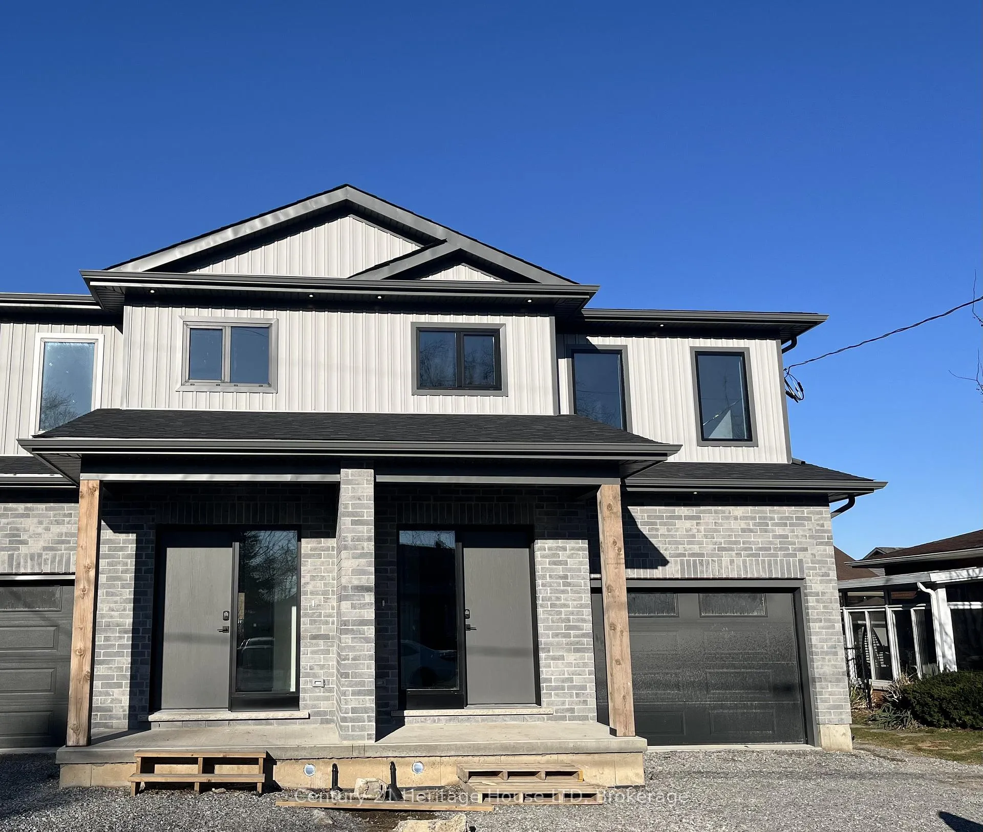 Photo 1 of 24B Valley Road, St. Catharines, Rykert/Vansickle — HOMEH