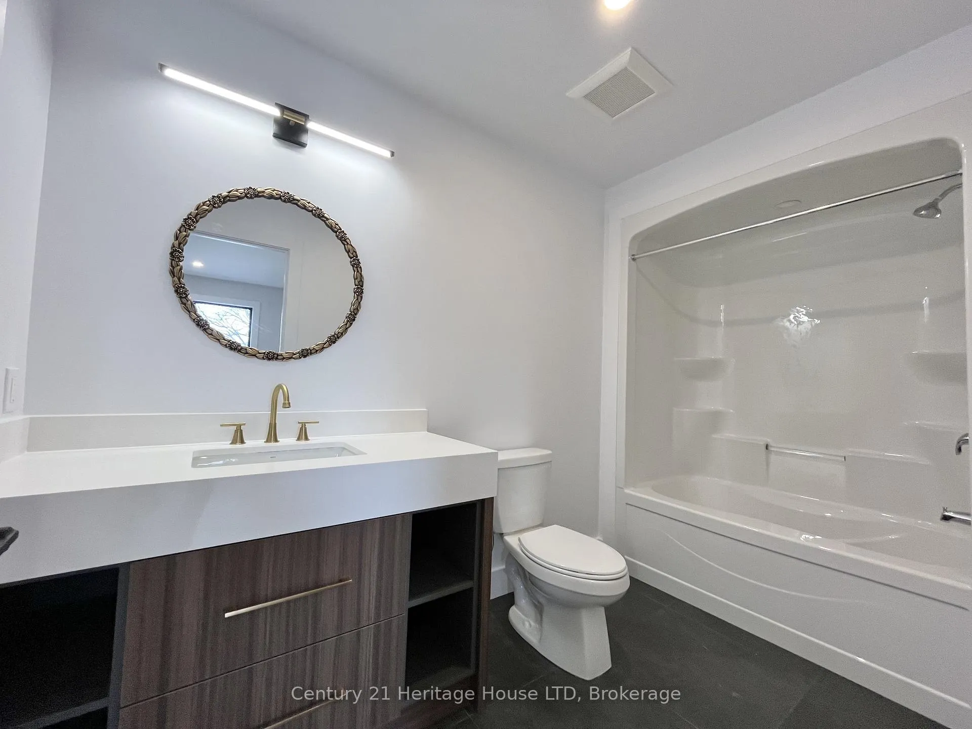 Photo 13 of 24B Valley Road, St. Catharines, Rykert/Vansickle — HOMEH