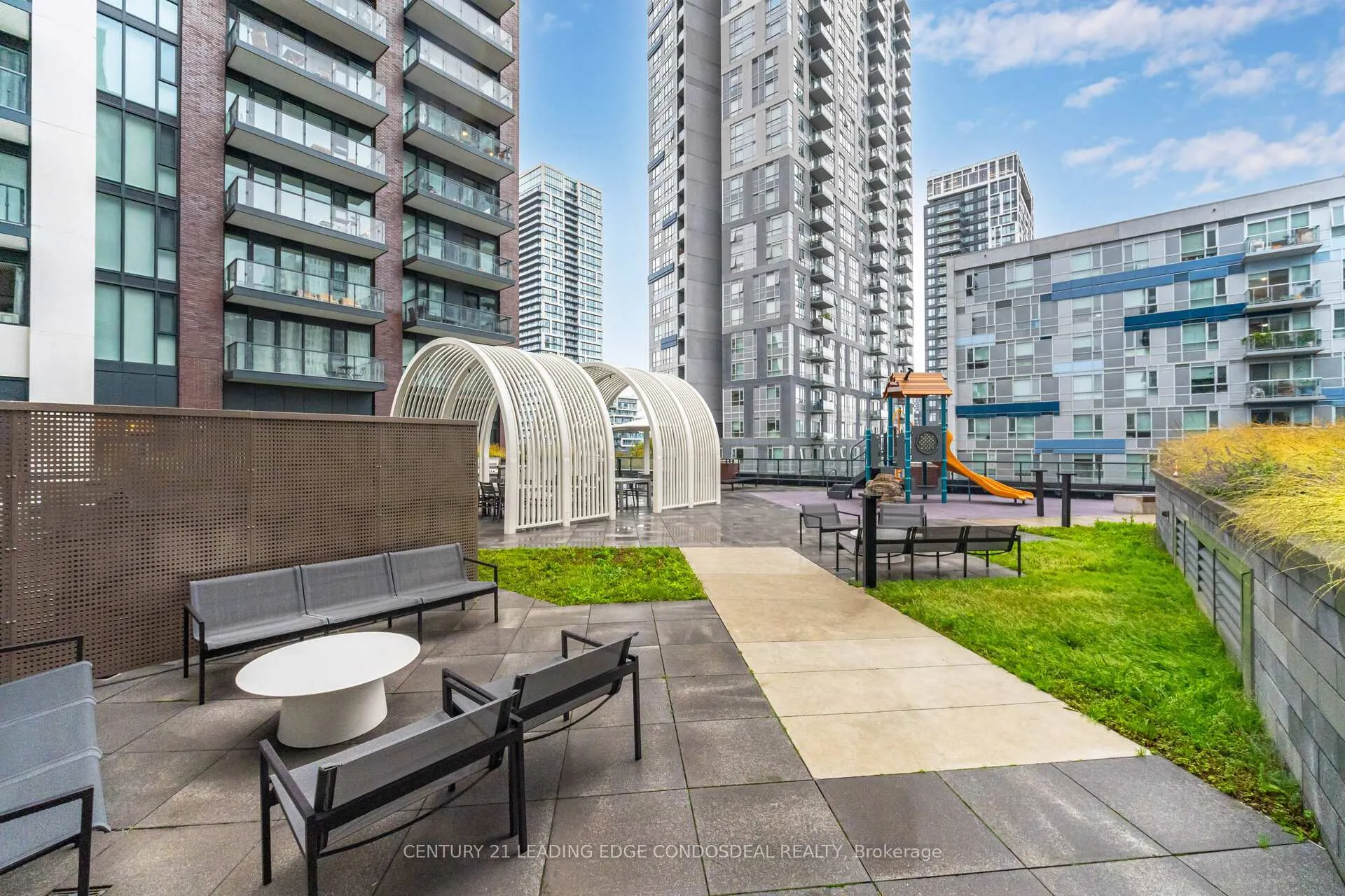 Photo 32 of Unit 2508, 130 River Street, Toronto, Regent Park — HOMEH