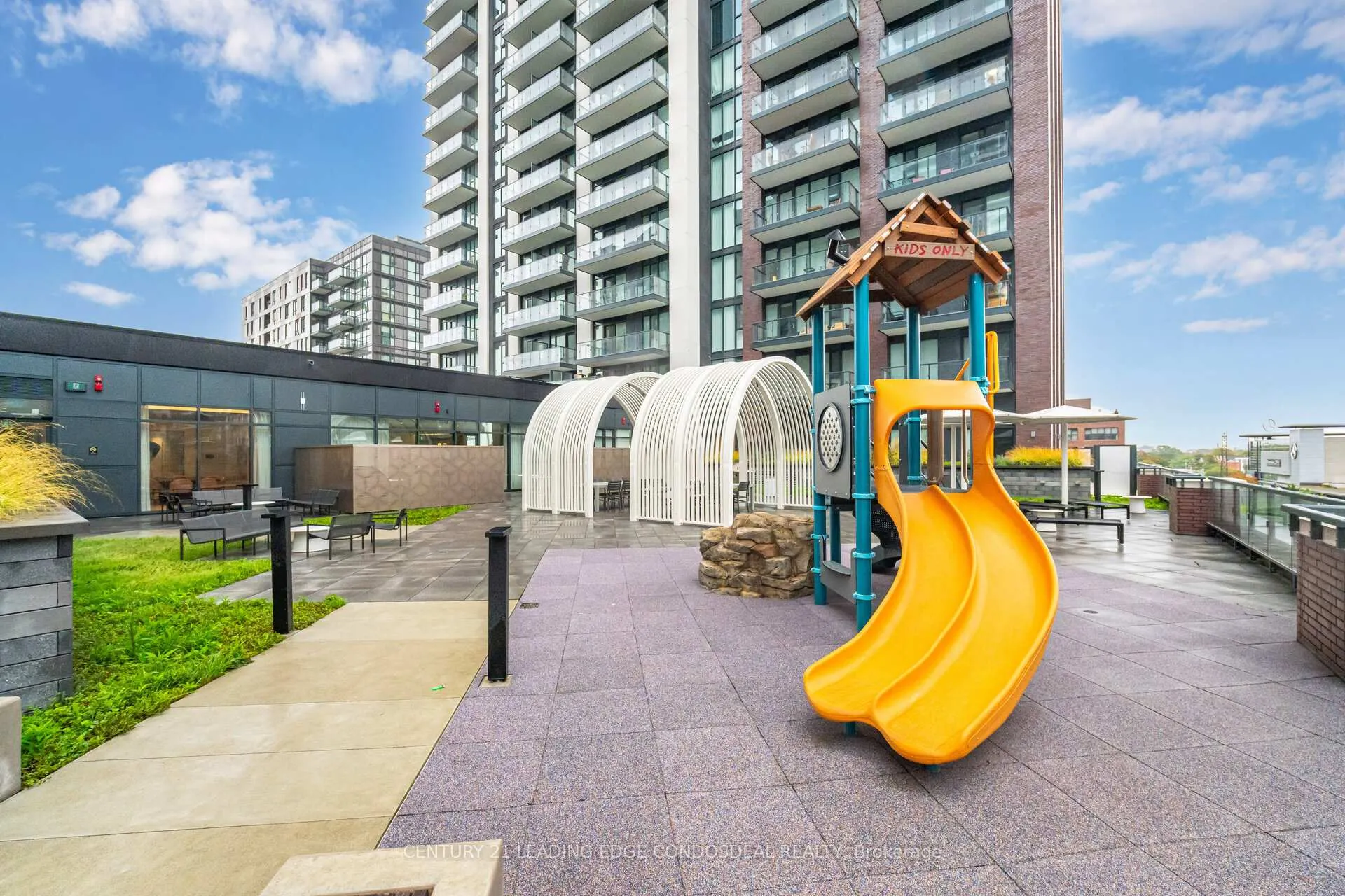 Photo 33 of Unit 2508, 130 River Street, Toronto, Regent Park — HOMEH
